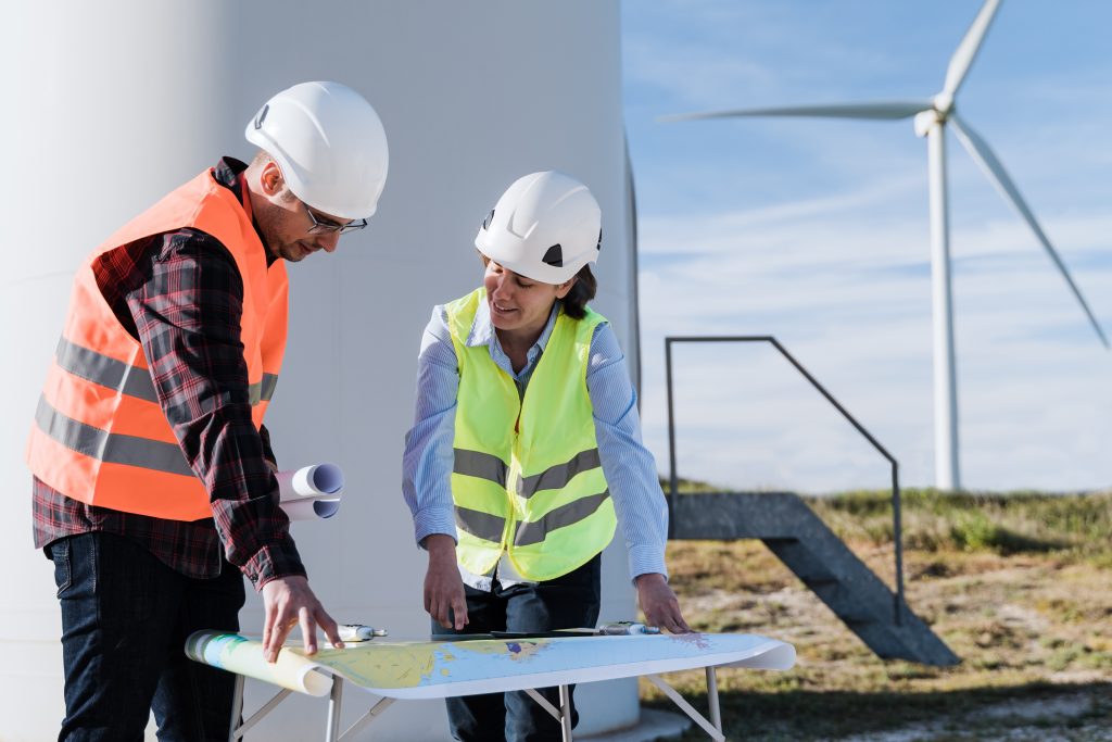 renewable energy concept engineer people working a K9QSJBG | Phillip Riley US